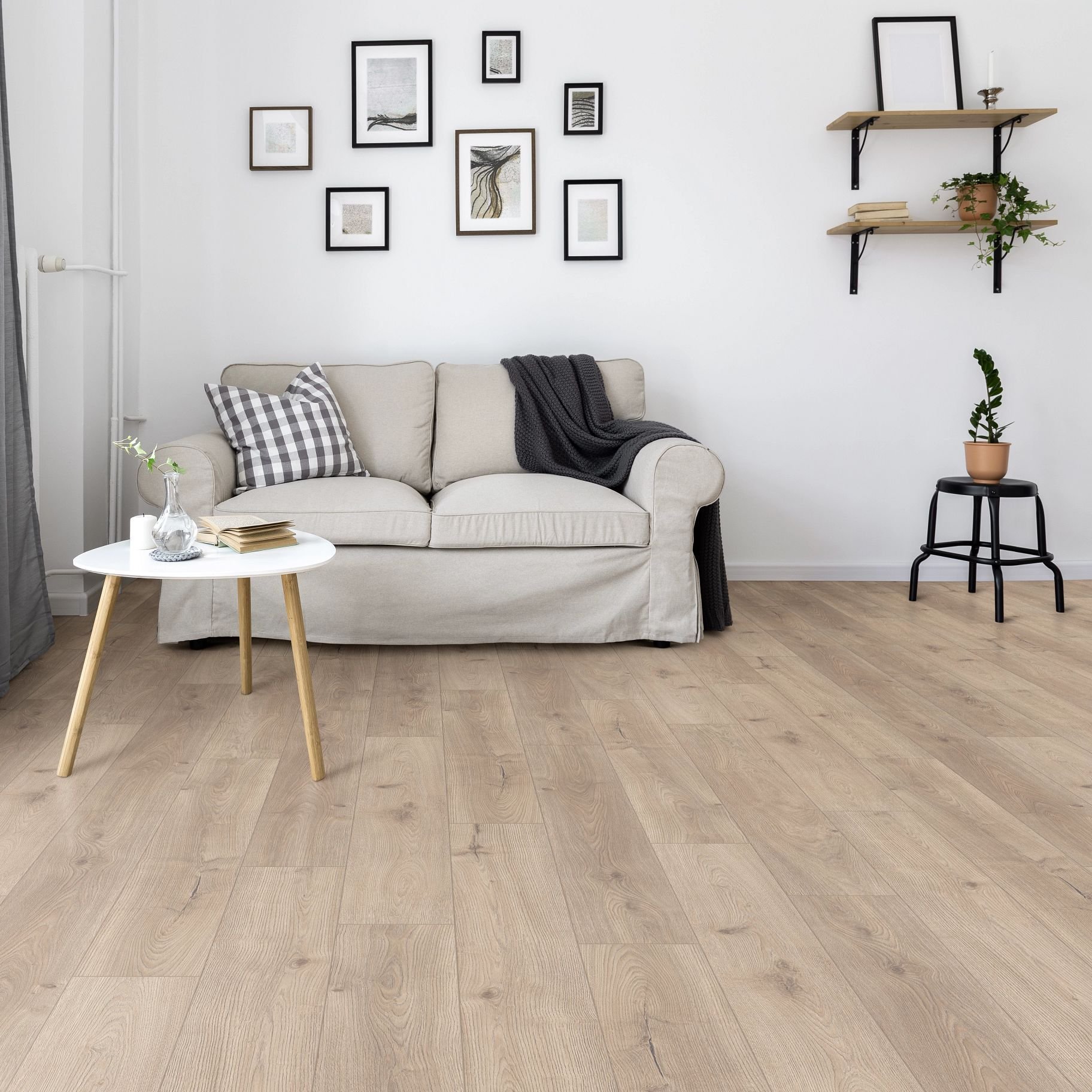 Laminate Flooring Article Example Image